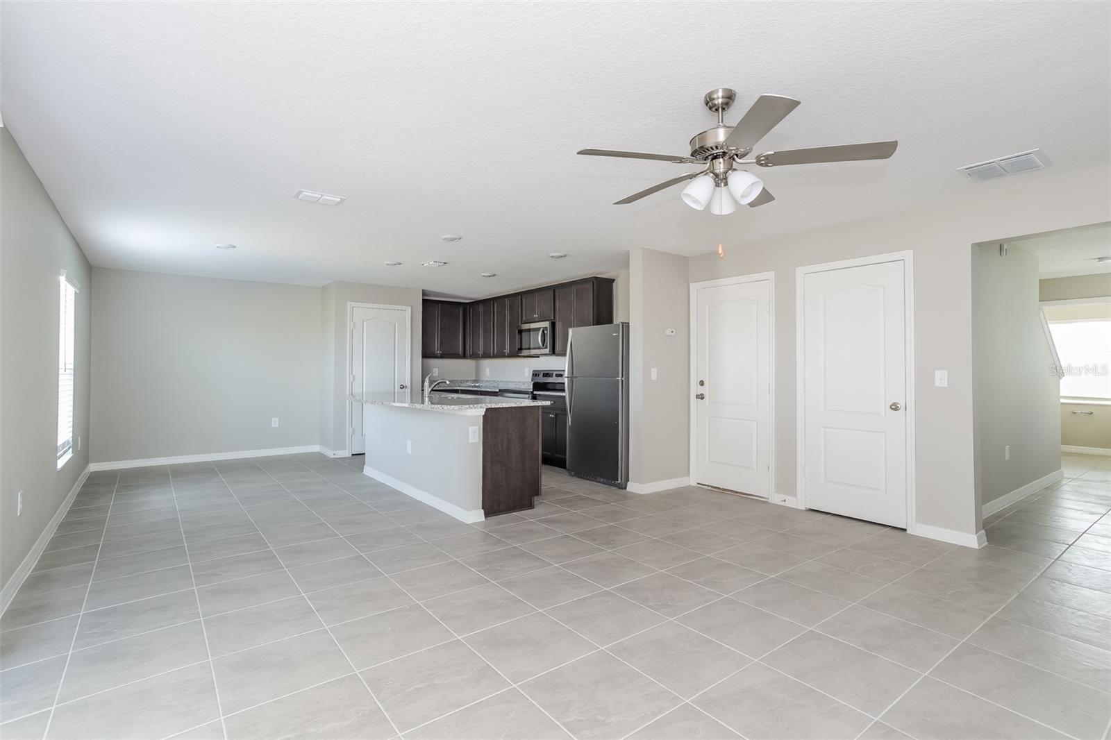 127 COLUMBIA DR, KISSIMMEE, FL, 34759