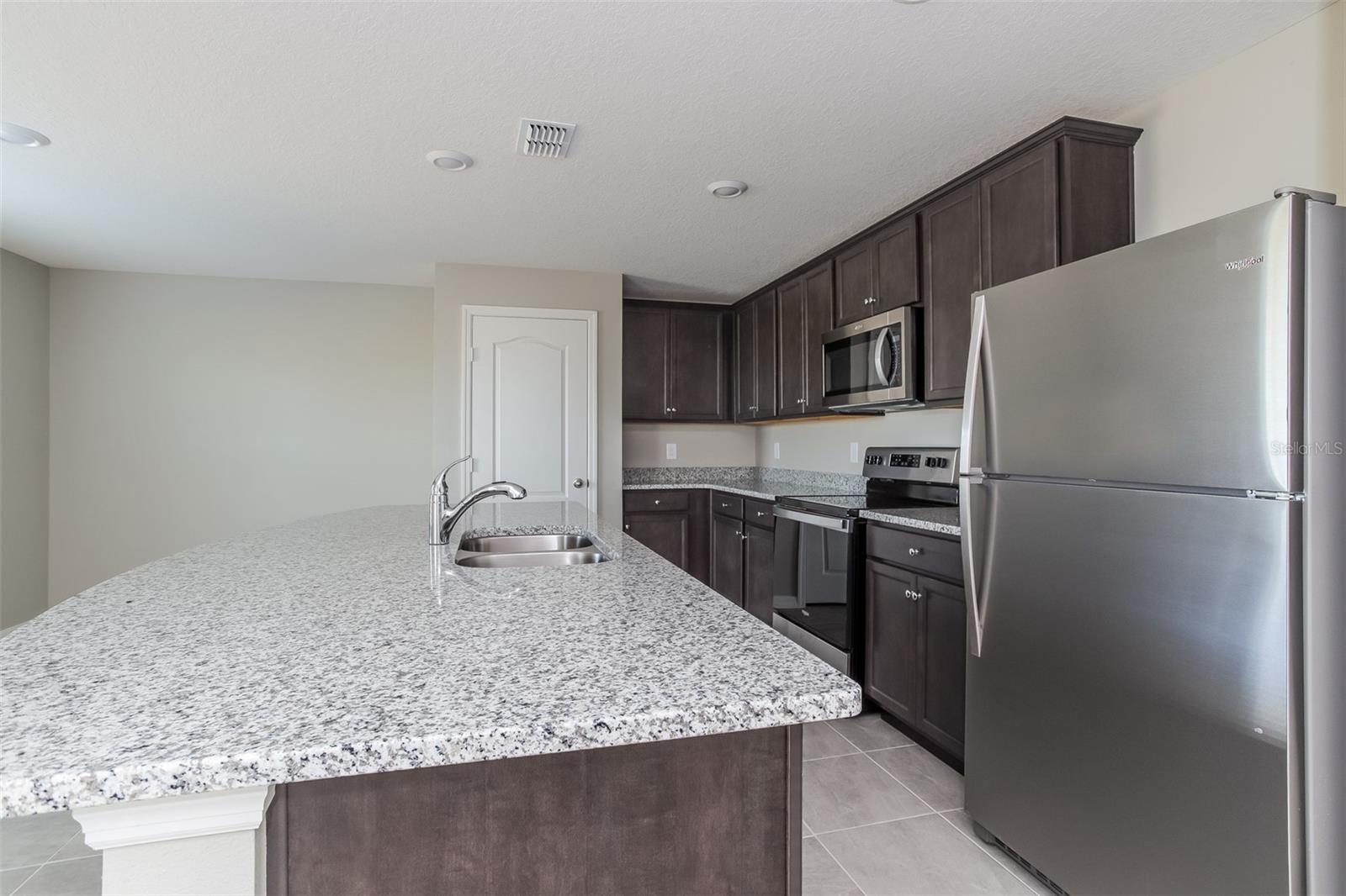 127 COLUMBIA DR, KISSIMMEE, FL, 34759