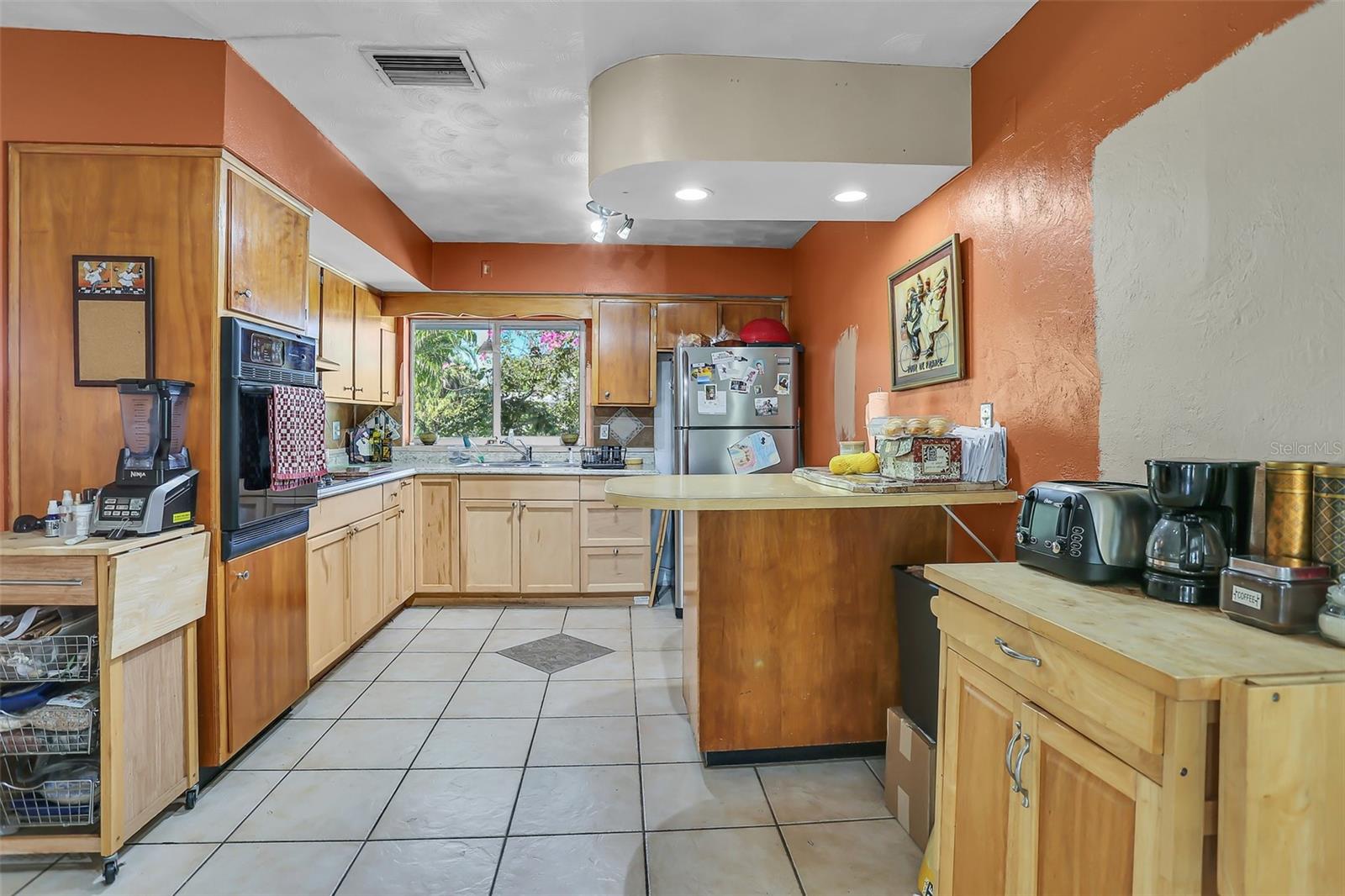525 SKYLARK LN NW, PORT CHARLOTTE, FL, 33952
