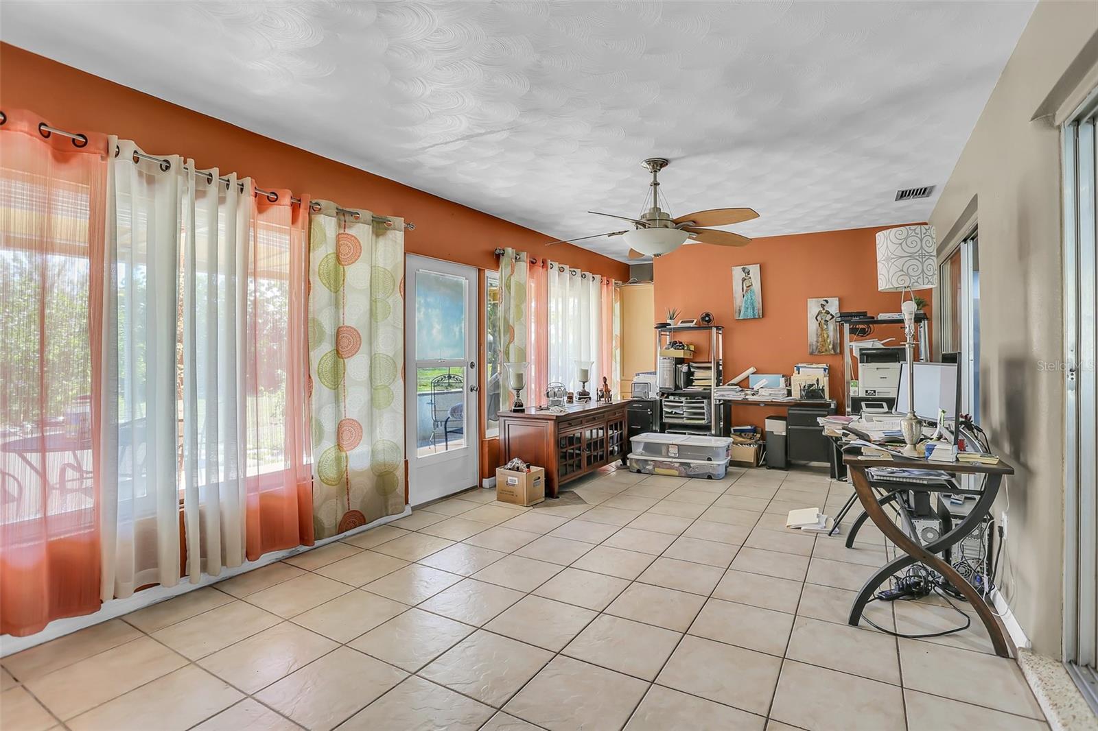 525 SKYLARK LN NW, PORT CHARLOTTE, FL, 33952