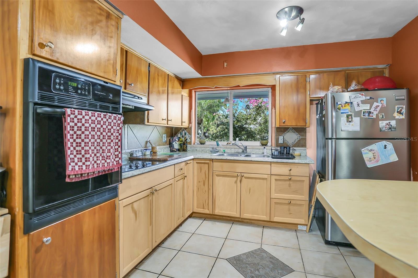525 SKYLARK LN NW, PORT CHARLOTTE, FL, 33952