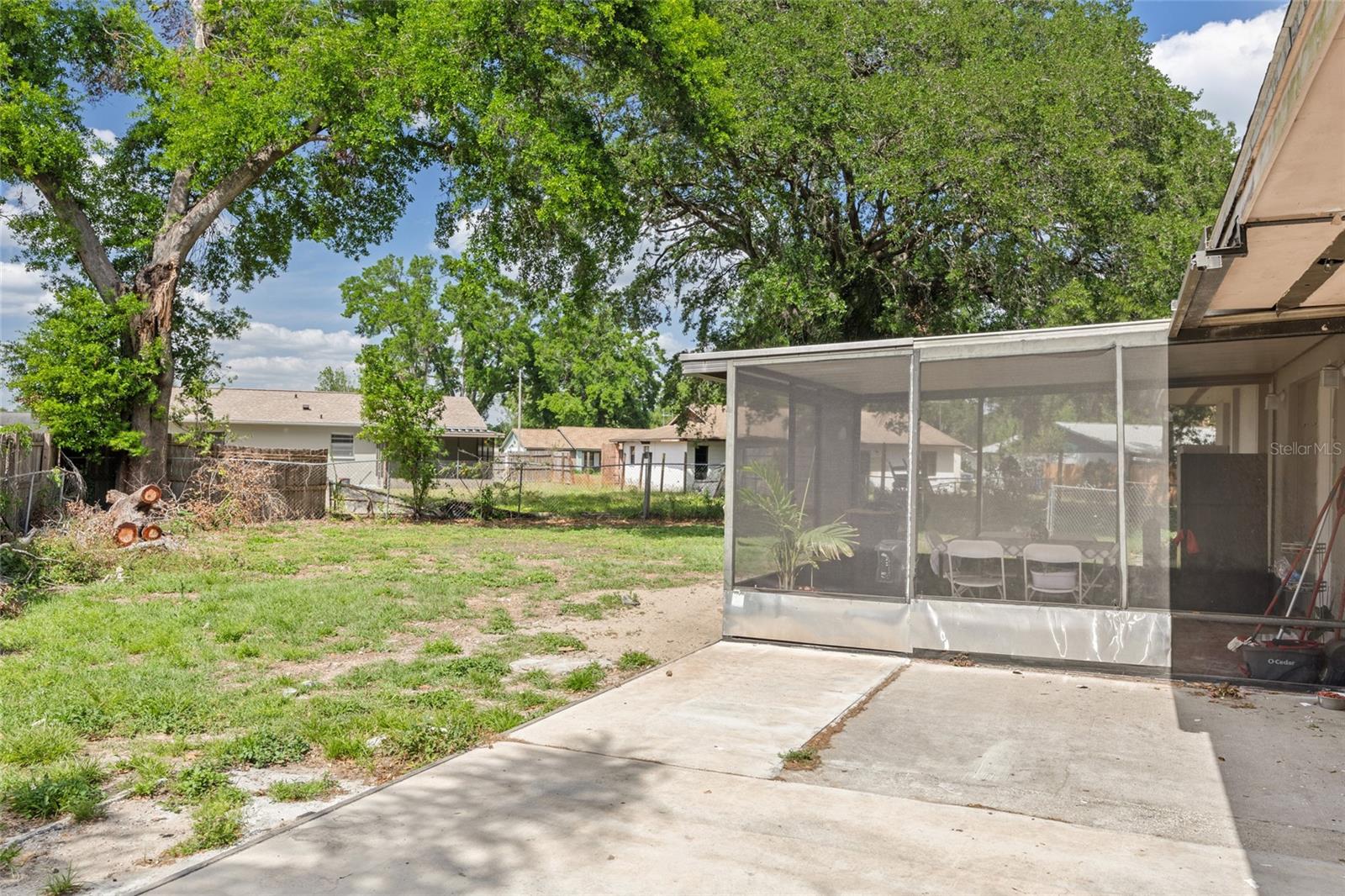 904 WOODLAND DR, SEFFNER, FL, 33584