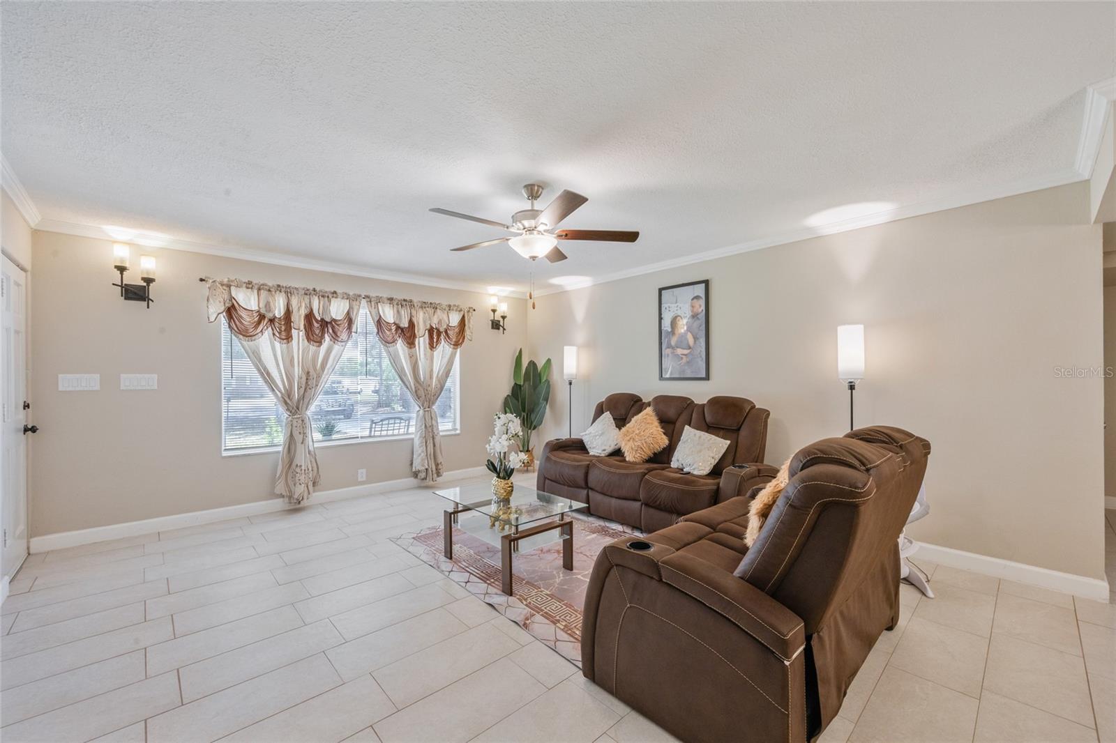 904 WOODLAND DR, SEFFNER, FL, 33584