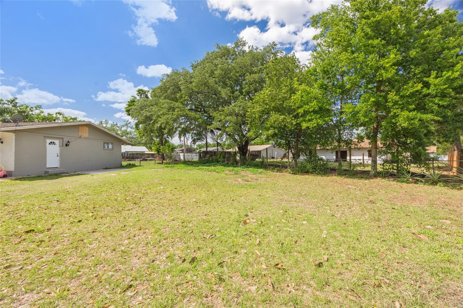 904 WOODLAND DR, SEFFNER, FL, 33584