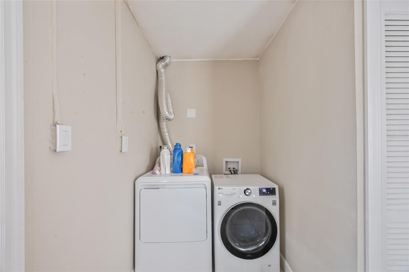 904 WOODLAND DR, SEFFNER, FL, 33584