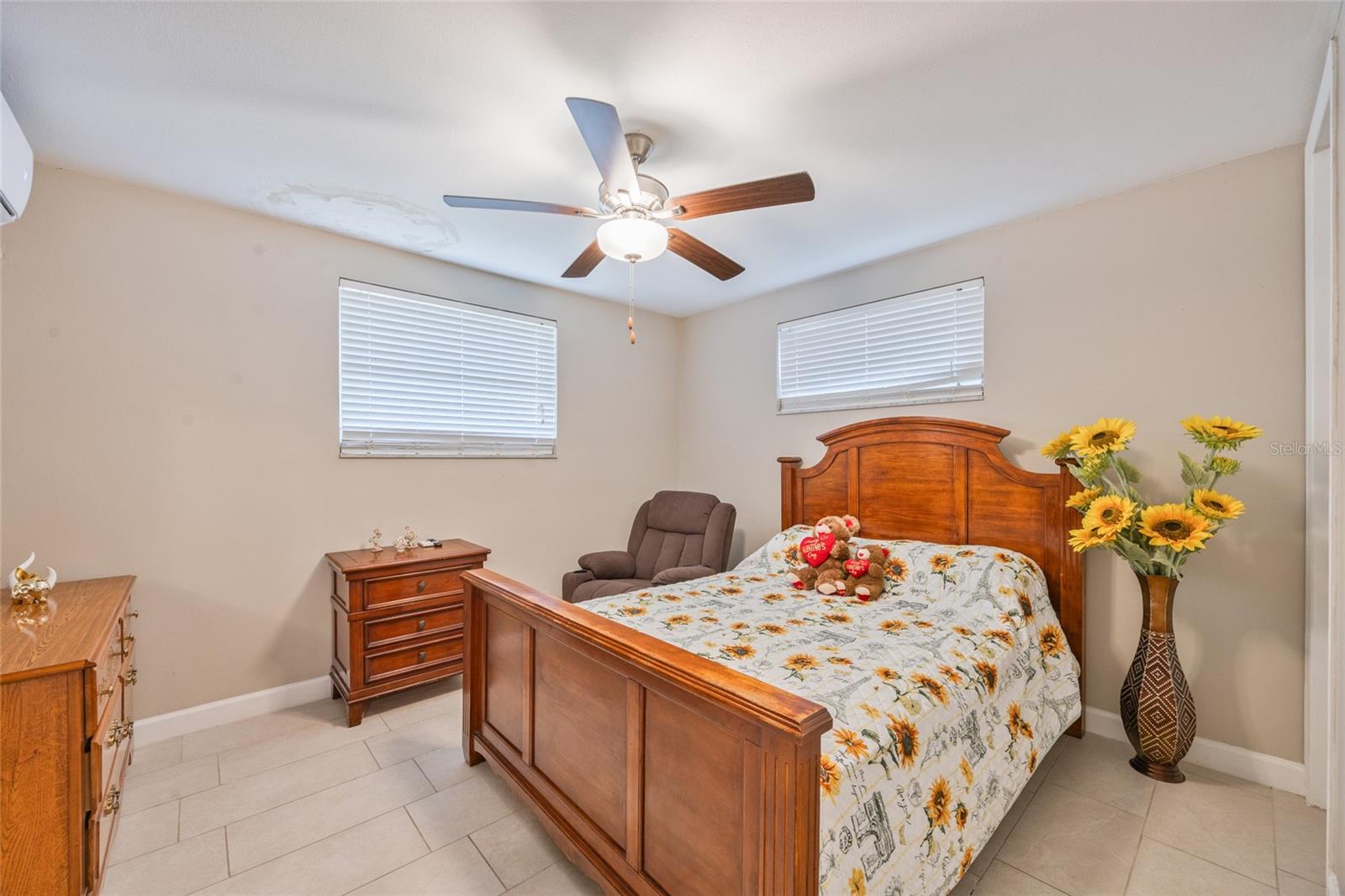 904 WOODLAND DR, SEFFNER, FL, 33584