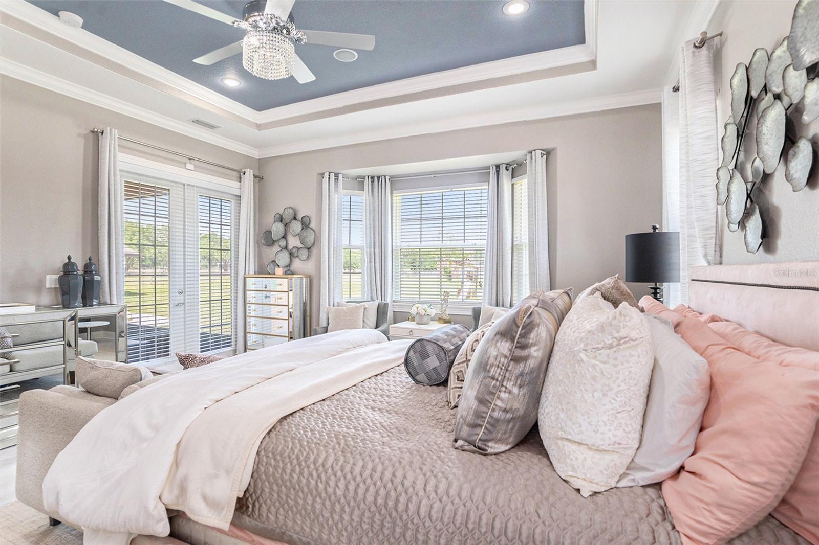 260 MOCCASIN HOLLOW RD, LITHIA, FL, 33547