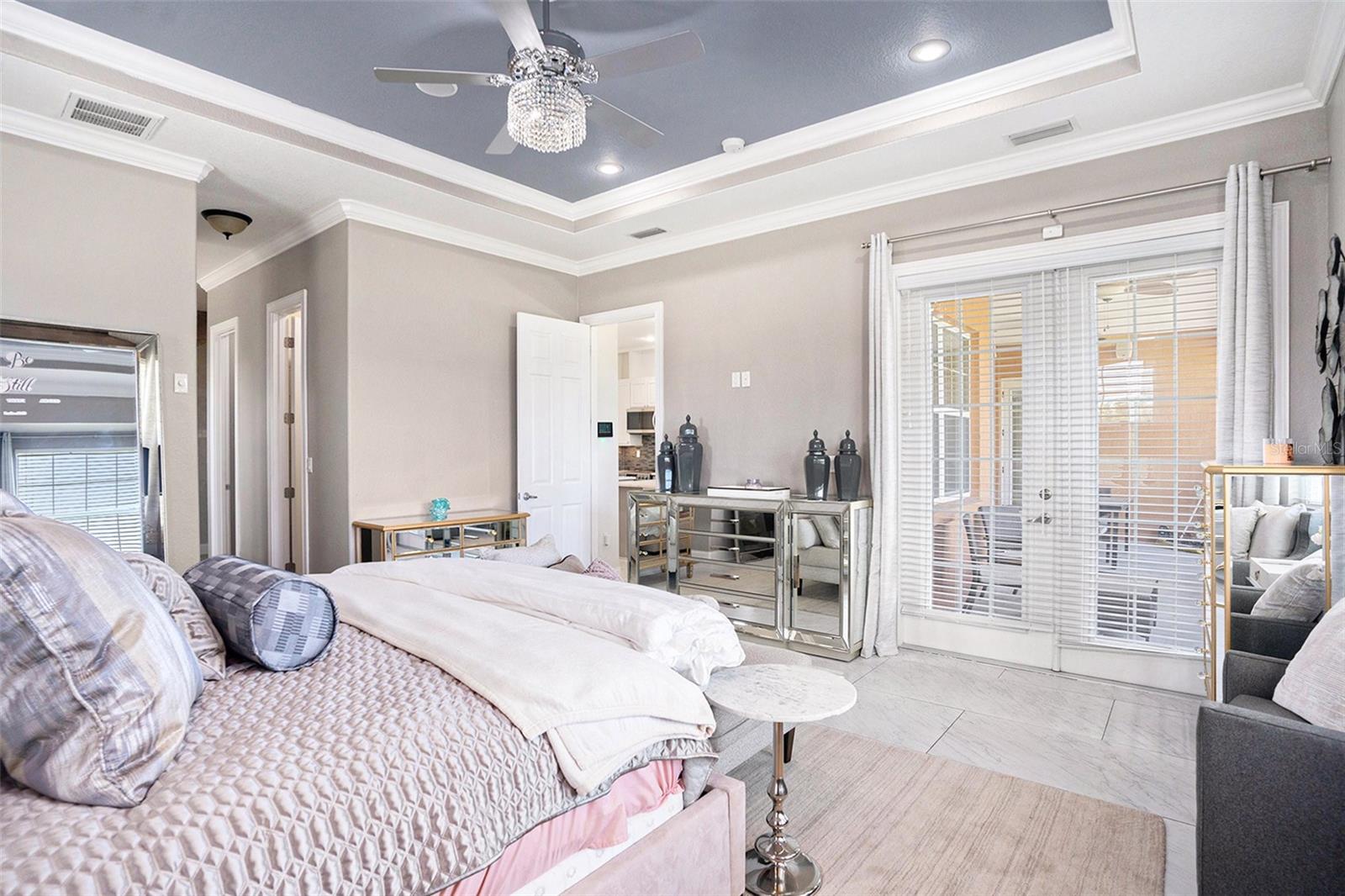 260 MOCCASIN HOLLOW RD, LITHIA, FL, 33547