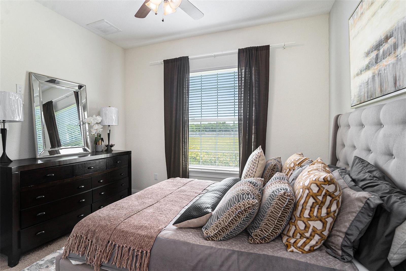 260 MOCCASIN HOLLOW RD, LITHIA, FL, 33547