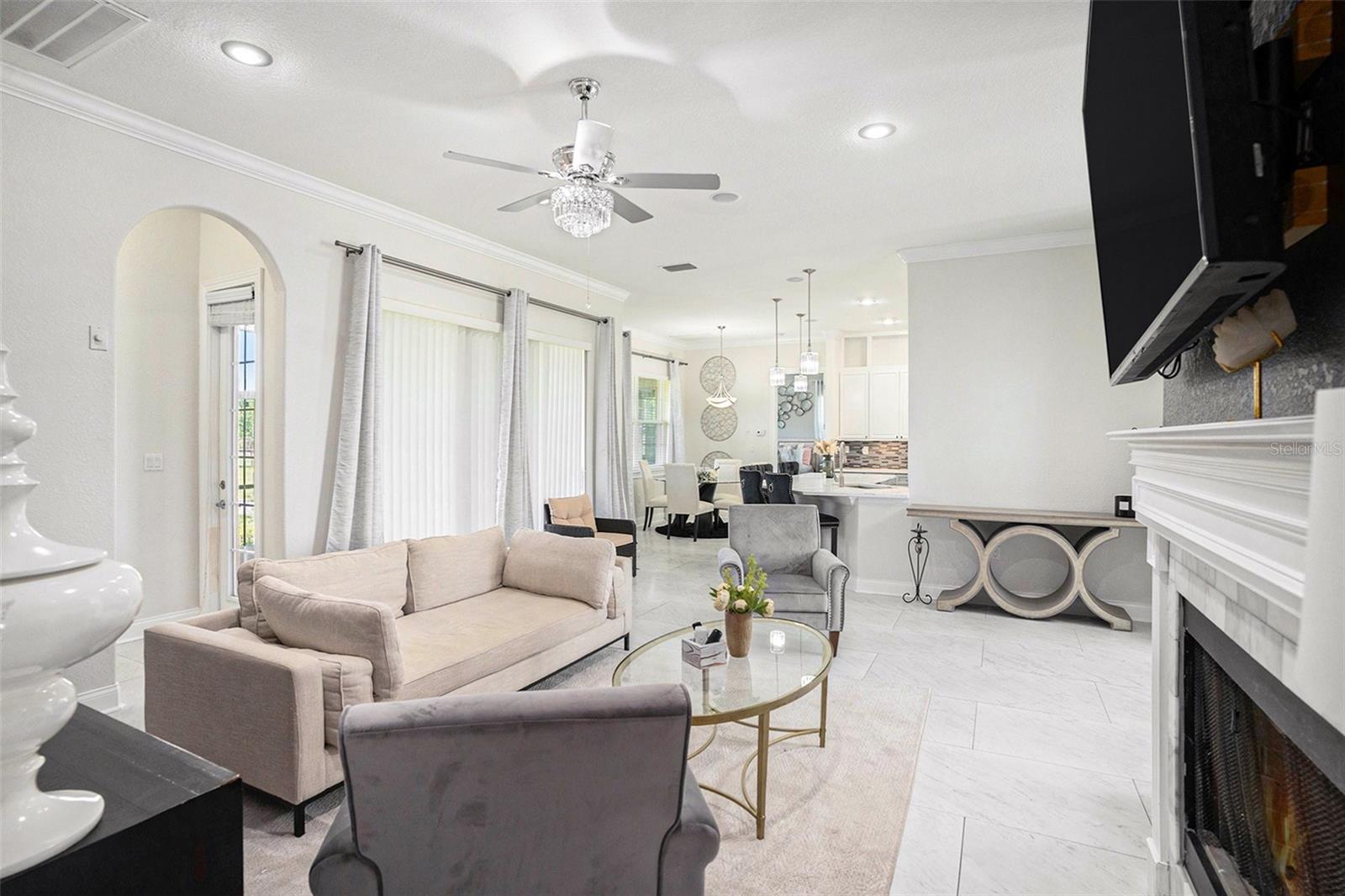 260 MOCCASIN HOLLOW RD, LITHIA, FL, 33547