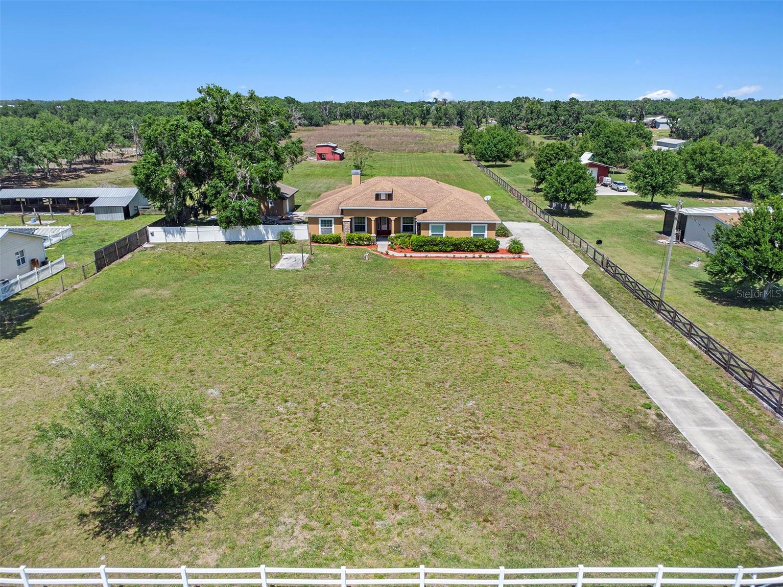 260 MOCCASIN HOLLOW RD, LITHIA, FL, 33547