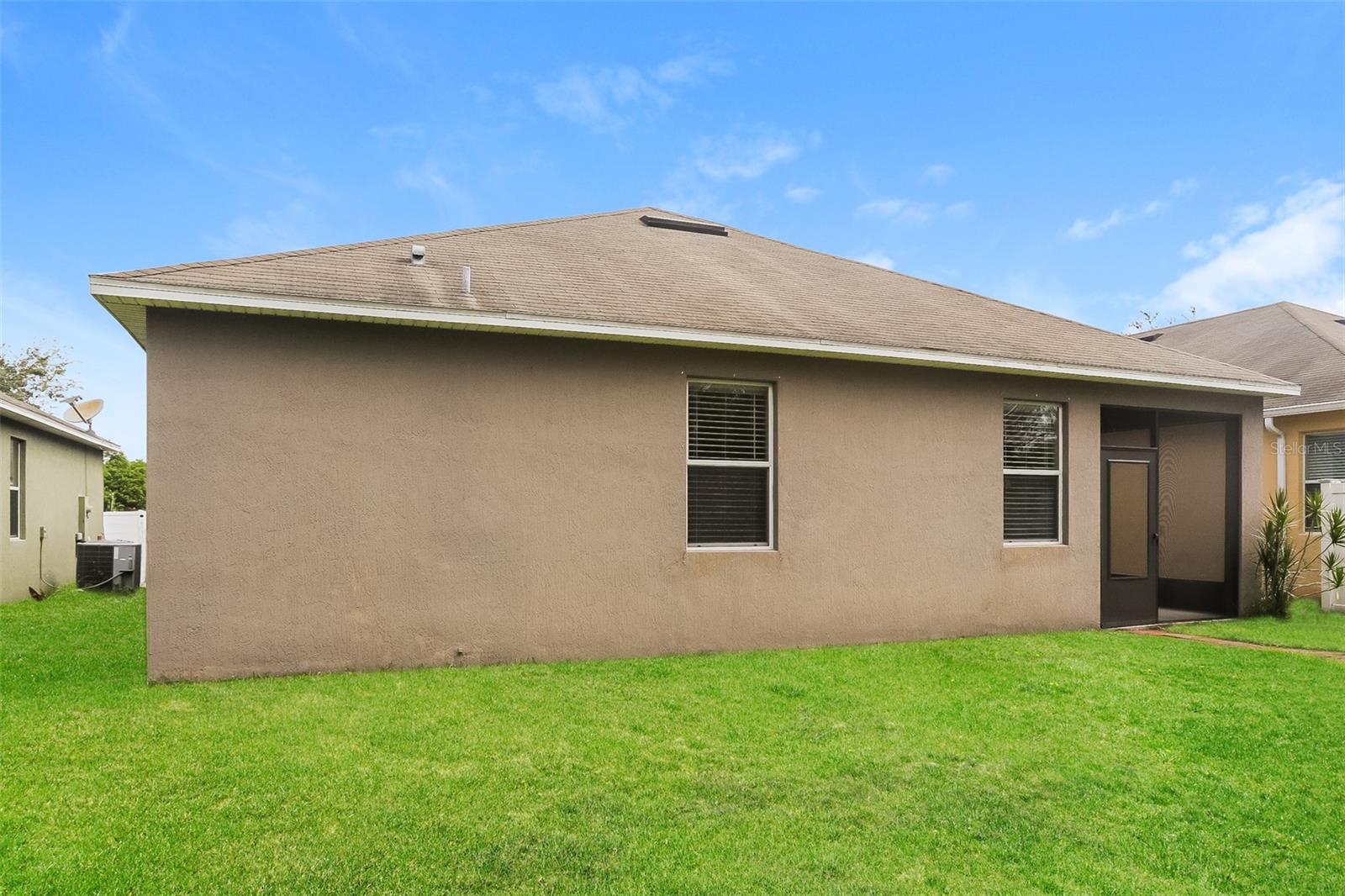 1552 WHITEWATER FALLS DR, ORLANDO, FL, 32824