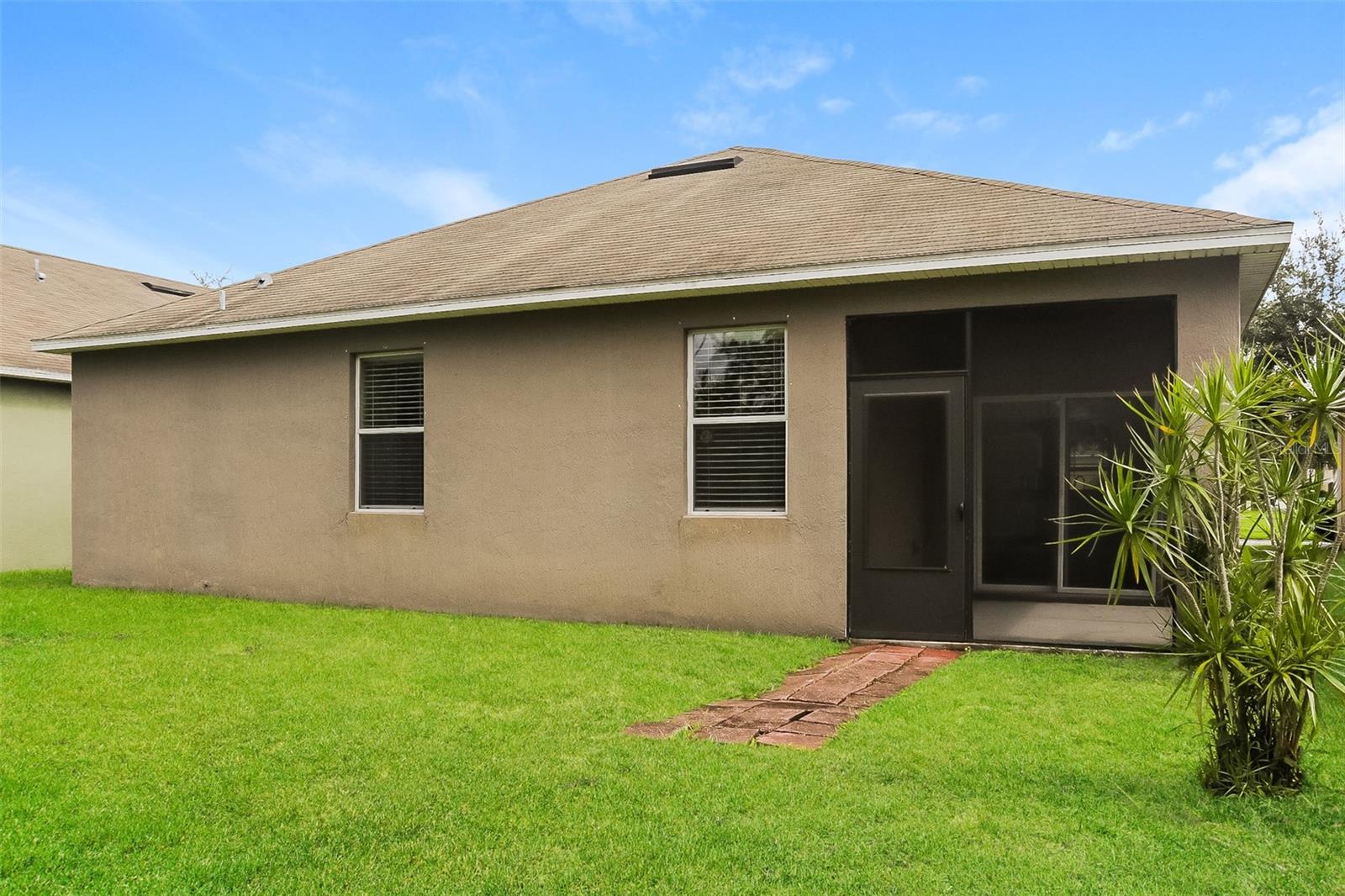 1552 WHITEWATER FALLS DR, ORLANDO, FL, 32824