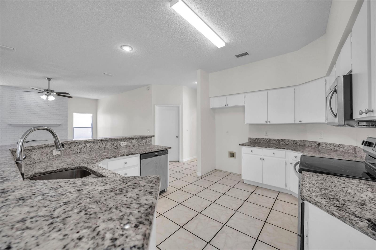 13204 PARKHURST CT, RIVERVIEW, FL, 33569