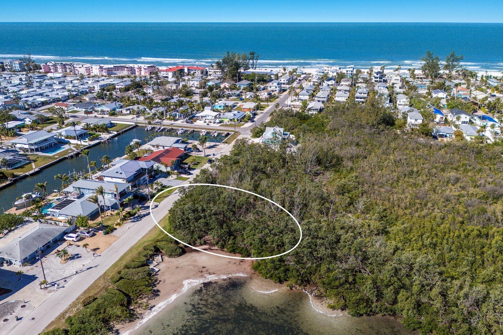 406 28TH ST, HOLMES BEACH, FL, 34217