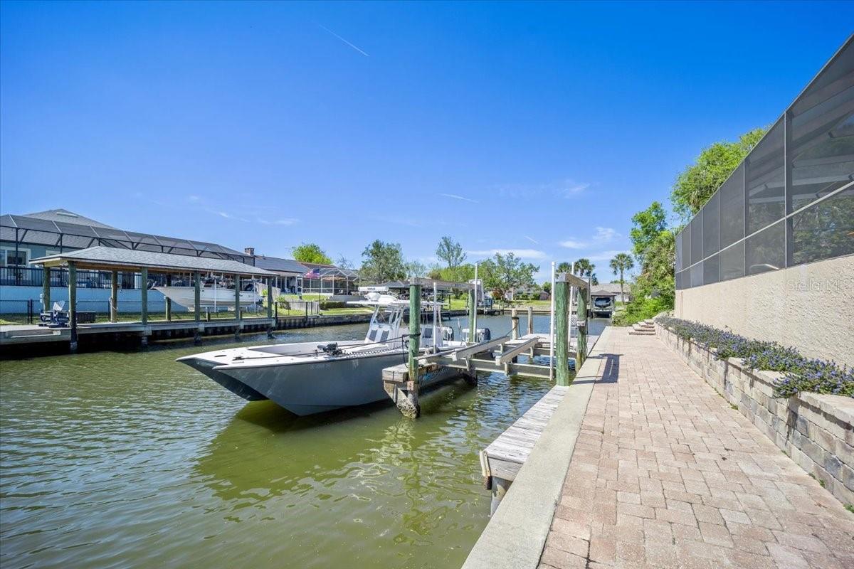 10 CRESCENT CT S, PALM COAST, FL, 32137