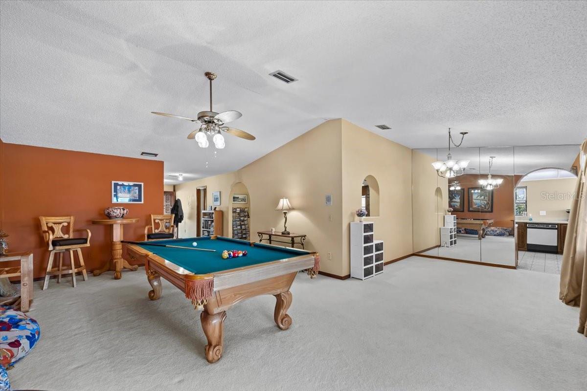 10 CRESCENT CT S, PALM COAST, FL, 32137