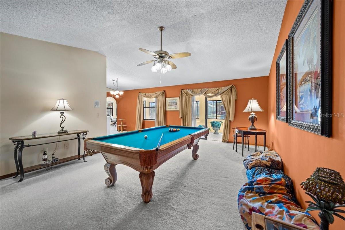10 CRESCENT CT S, PALM COAST, FL, 32137