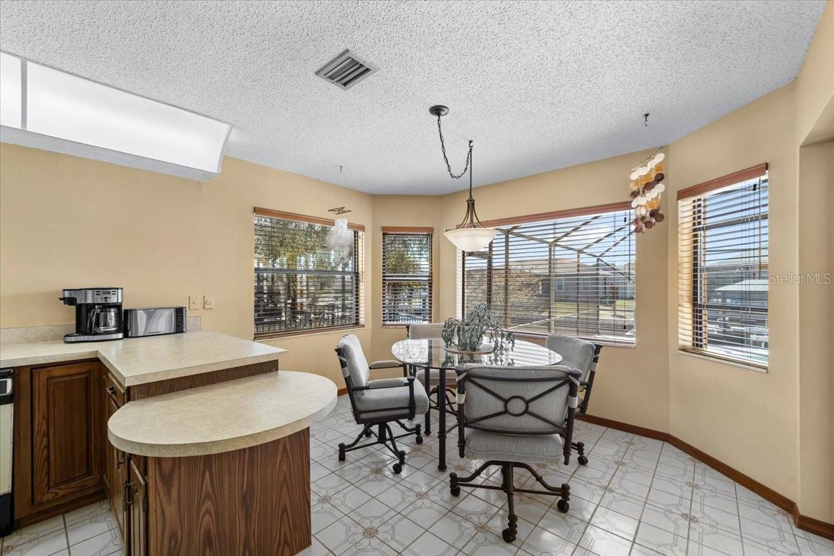 10 CRESCENT CT S, PALM COAST, FL, 32137