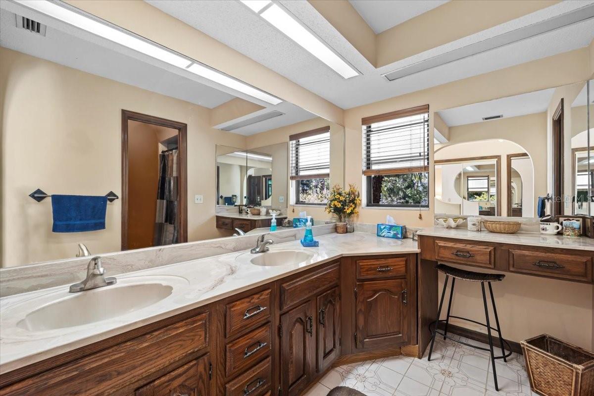 10 CRESCENT CT S, PALM COAST, FL, 32137
