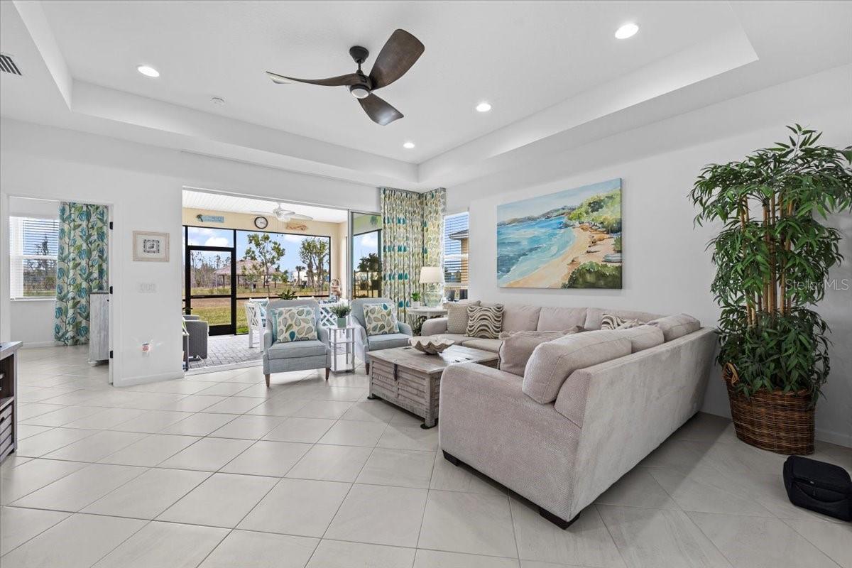 251 ISLAND BREEZE AVE, DAYTONA BEACH, FL, 32124