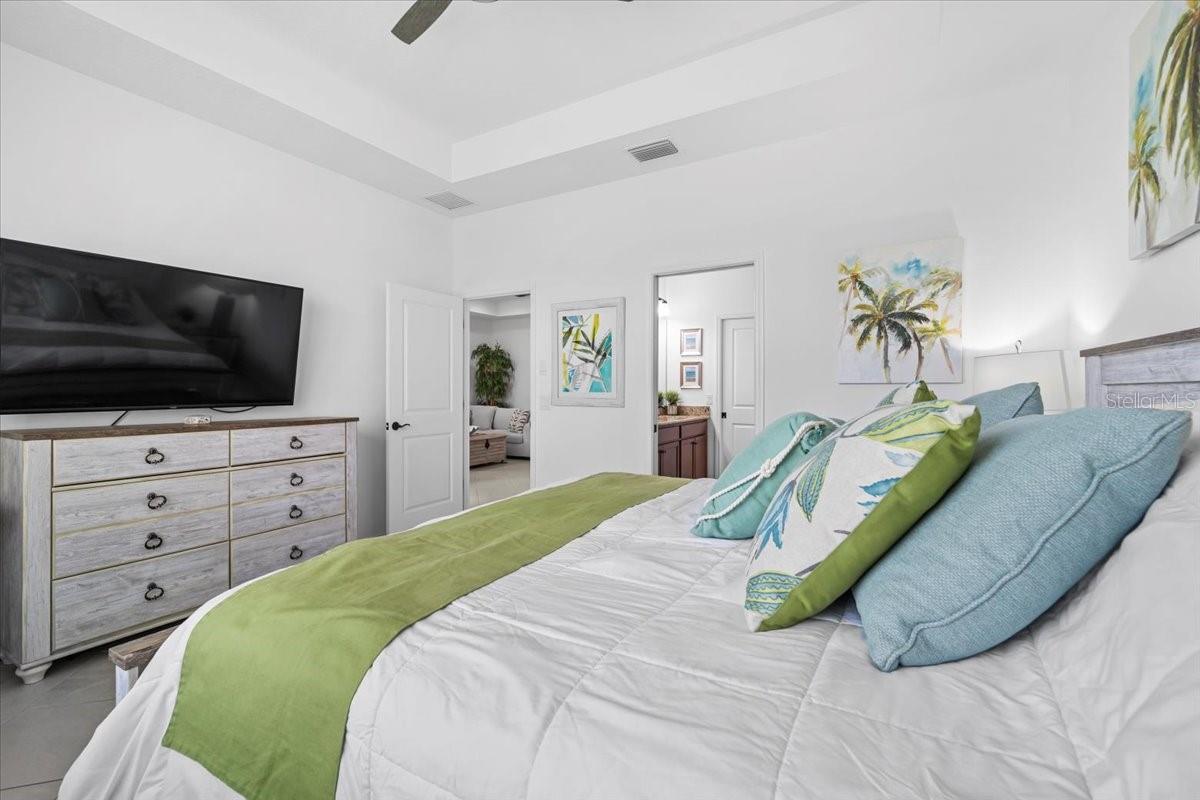 251 ISLAND BREEZE AVE, DAYTONA BEACH, FL, 32124