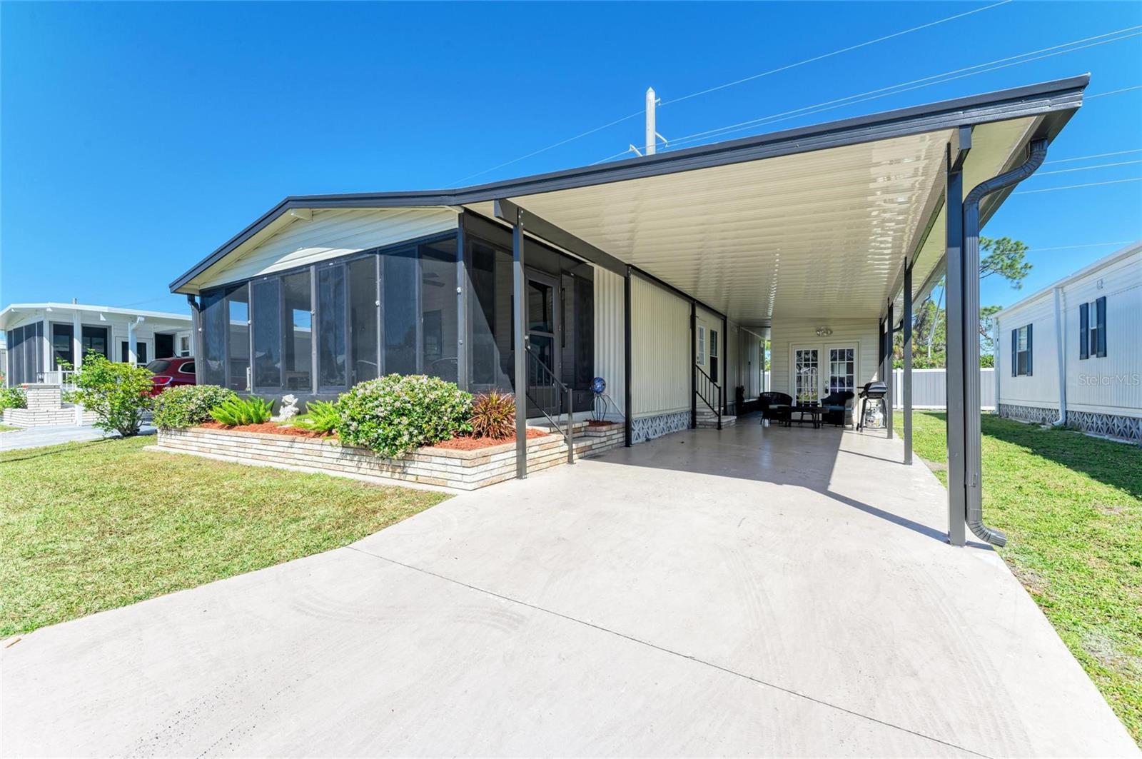 216 PALM AIR DR, OSPREY, FL, 34229