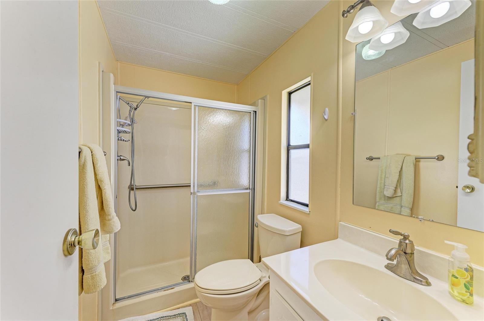 216 PALM AIR DR, OSPREY, FL, 34229