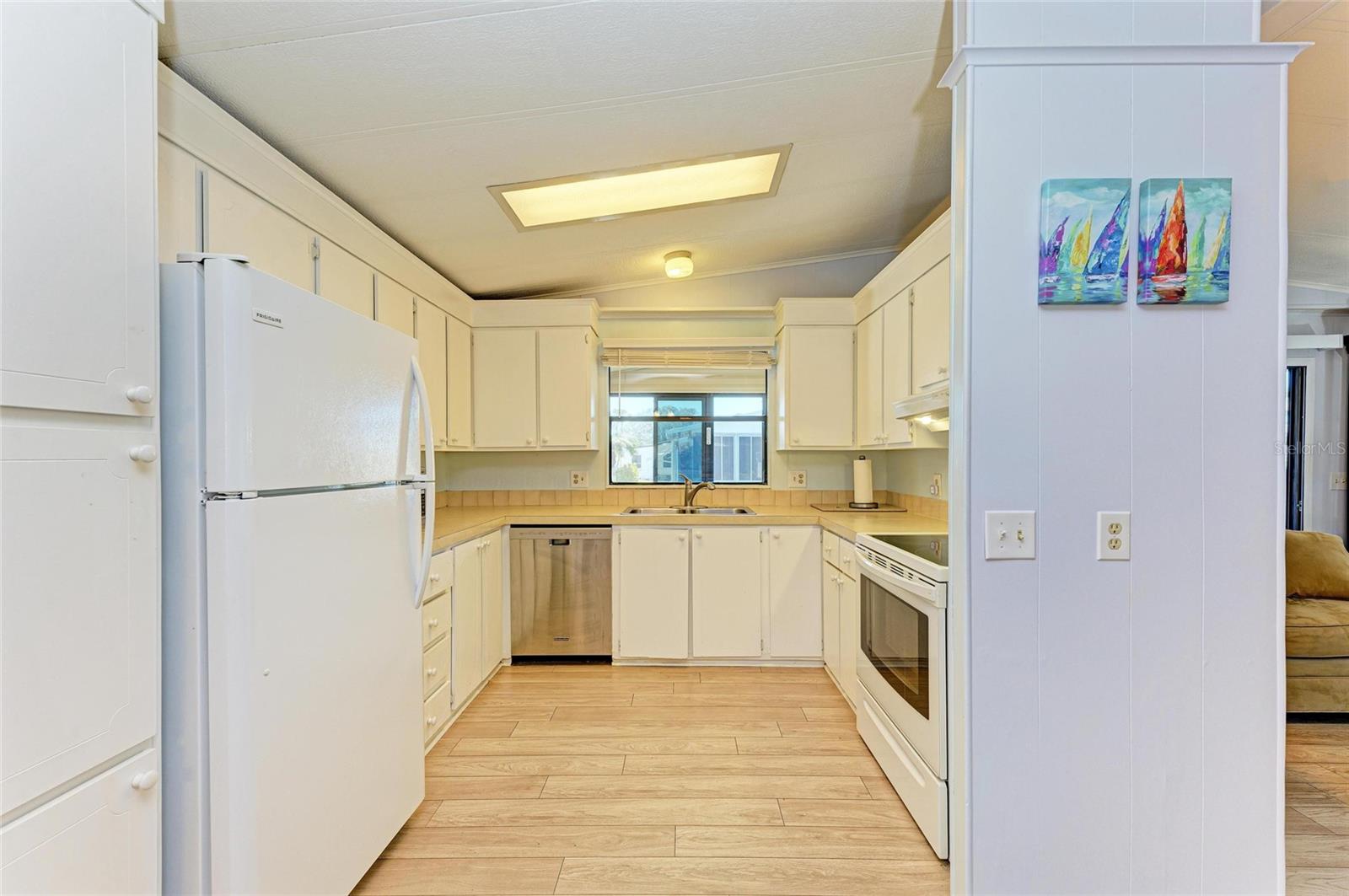 216 PALM AIR DR, OSPREY, FL, 34229