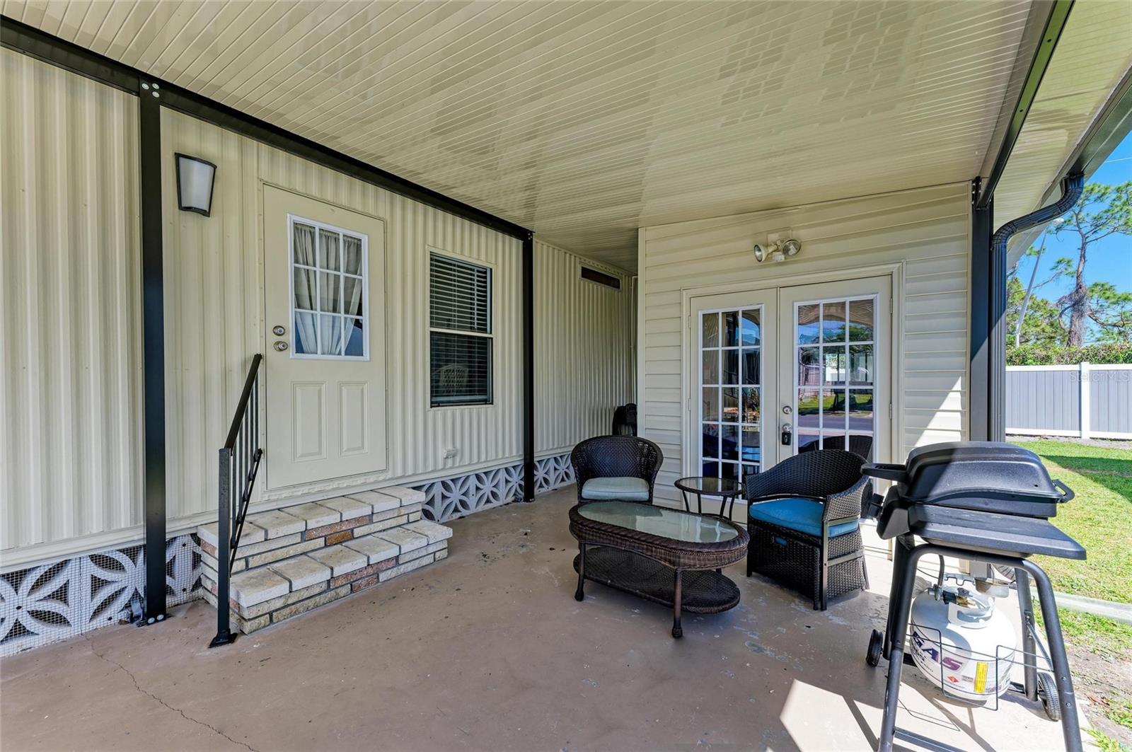 216 PALM AIR DR, OSPREY, FL, 34229