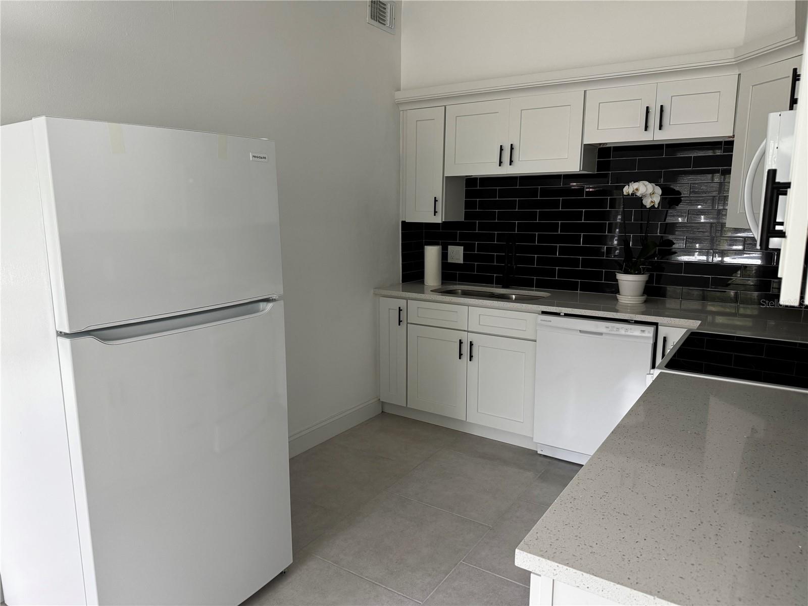 1901 3RD AVE E, BRADENTON, FL, 34208