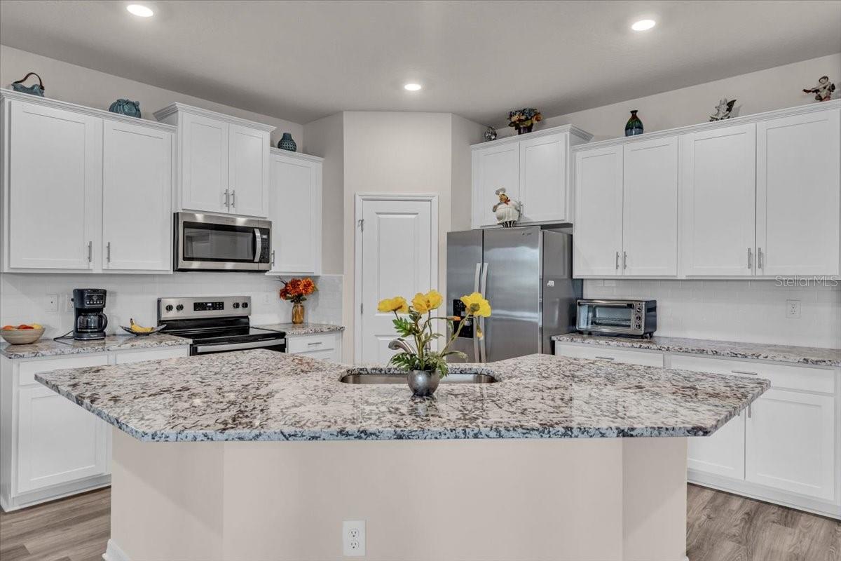 653 157TH CT E, BRADENTON, FL, 34212