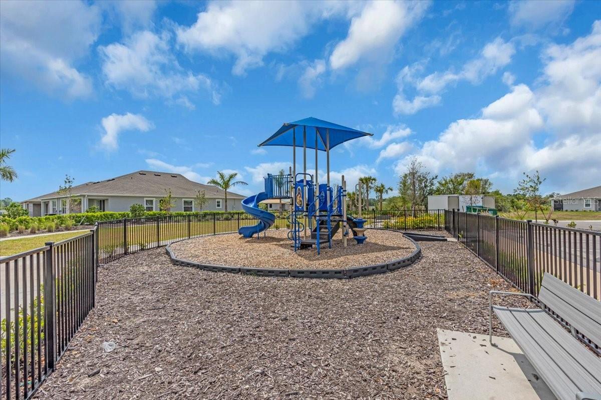 653 157TH CT E, BRADENTON, FL, 34212