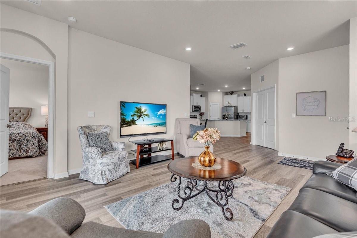 653 157TH CT E, BRADENTON, FL, 34212