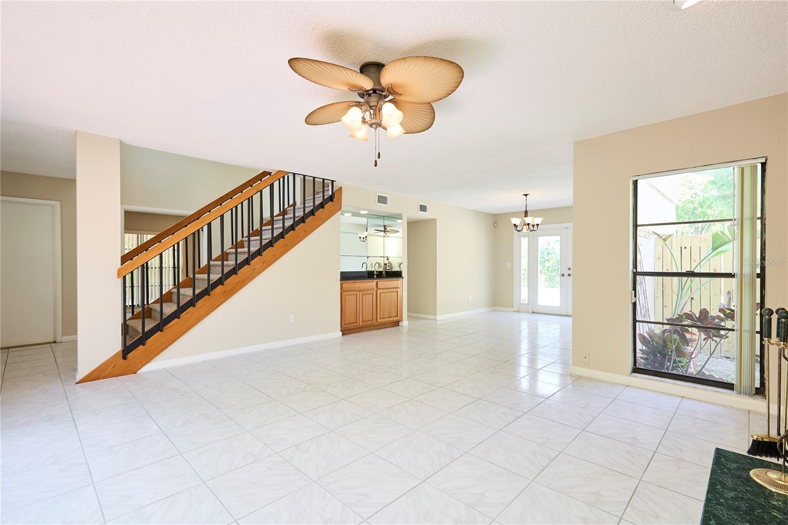 3103 TARAGROVE DR, TAMPA, FL, 33618