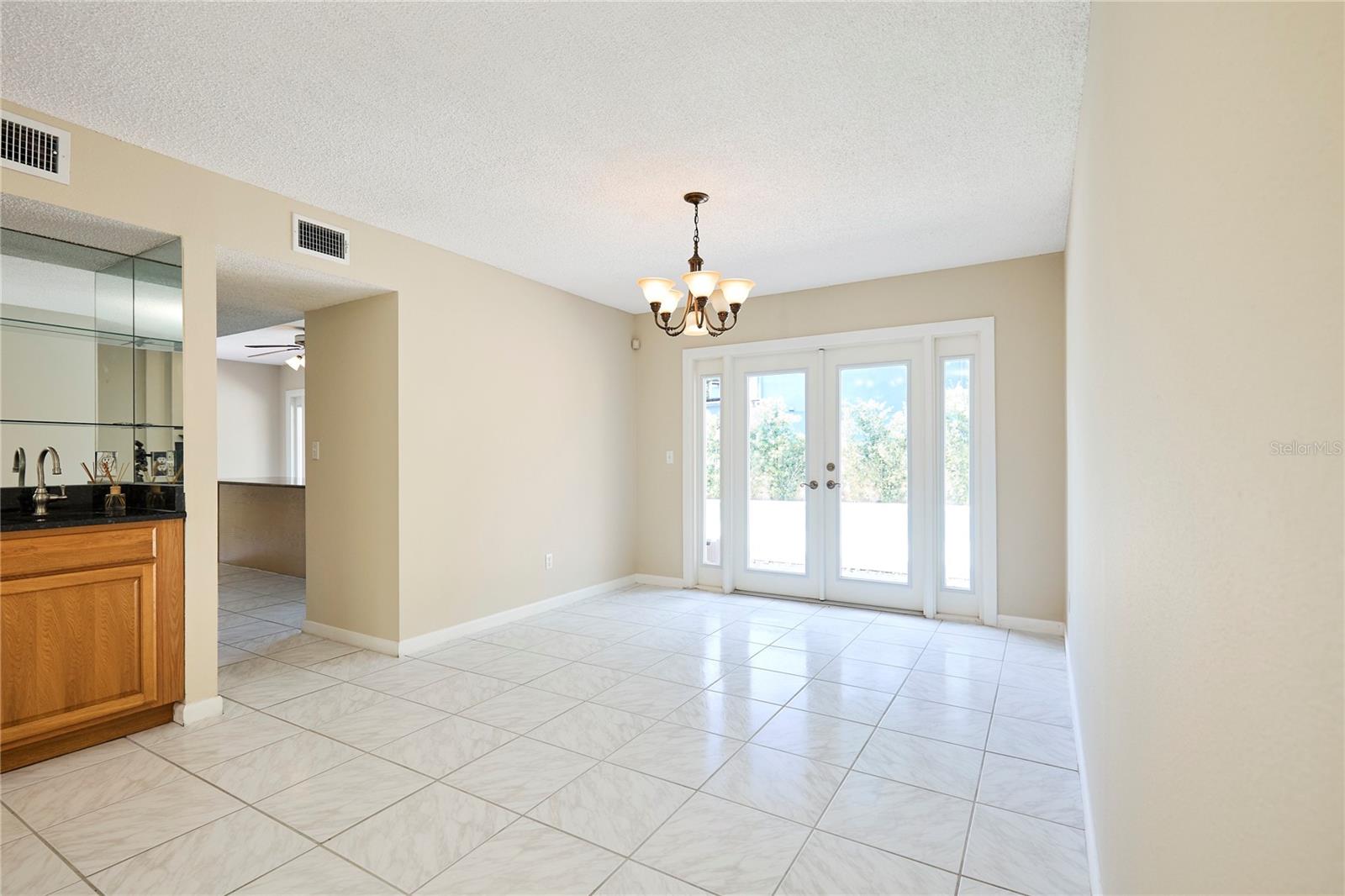 3103 TARAGROVE DR, TAMPA, FL, 33618