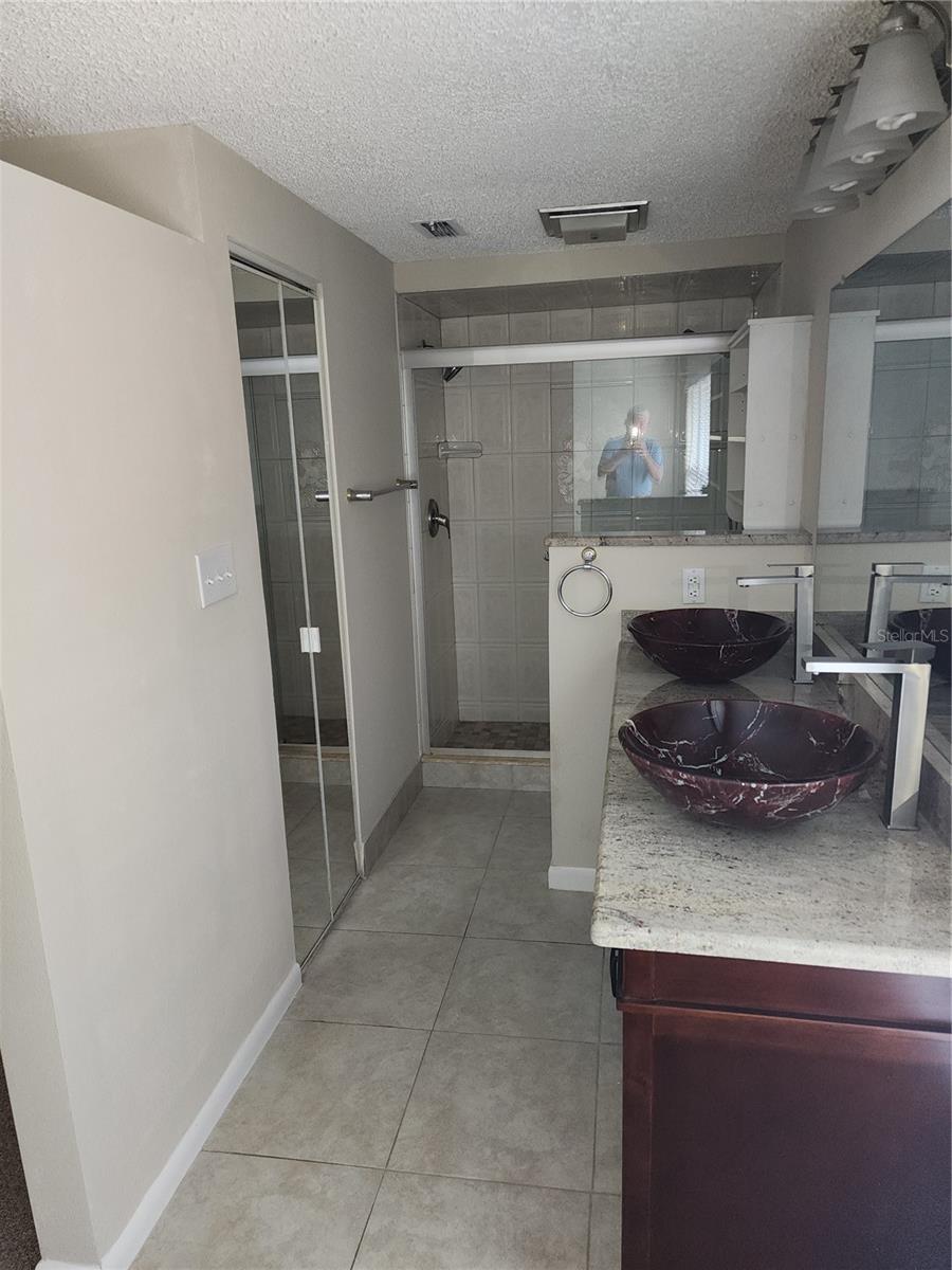 3103 TARAGROVE DR, TAMPA, FL, 33618