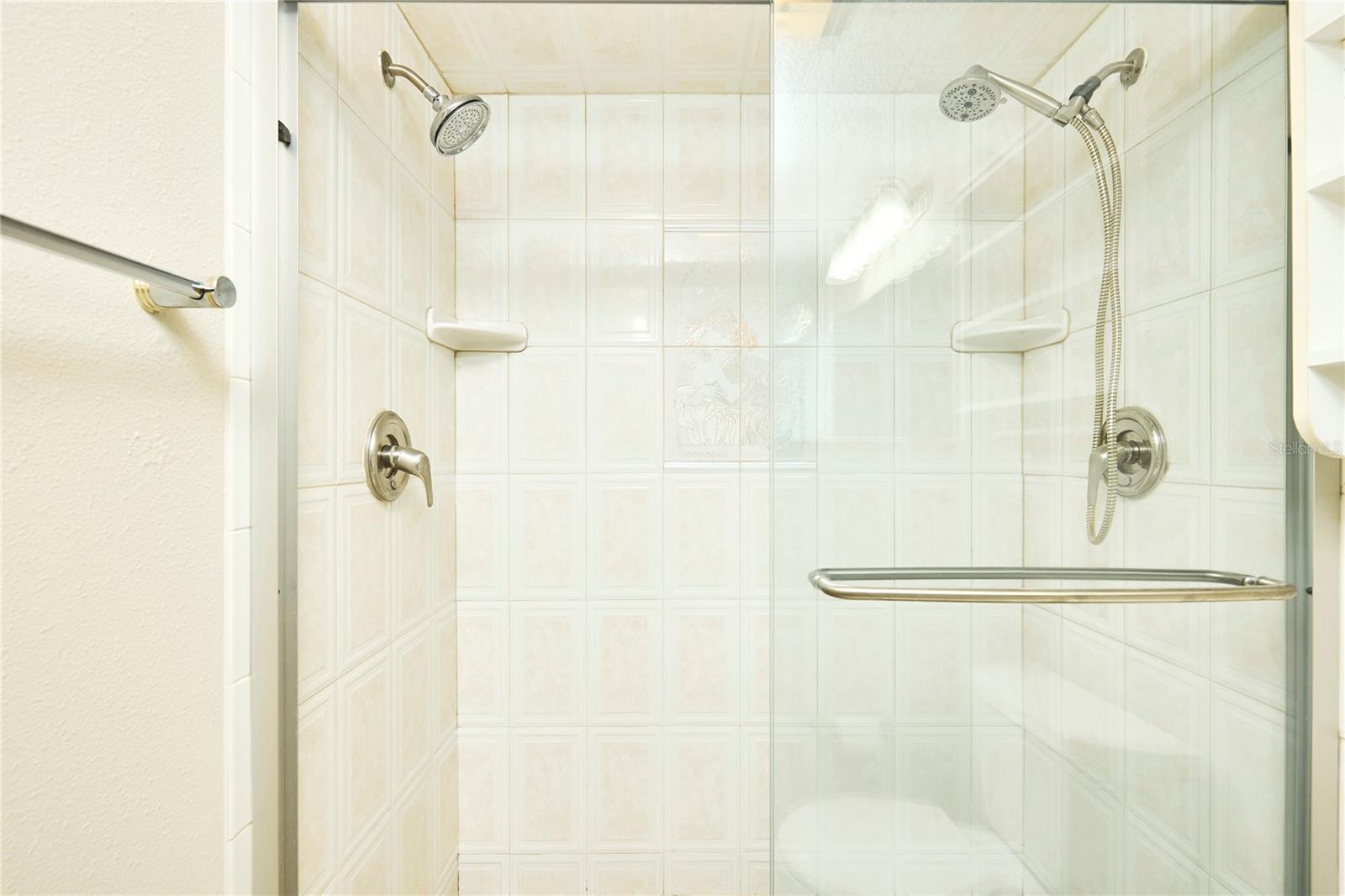 3103 TARAGROVE DR, TAMPA, FL, 33618