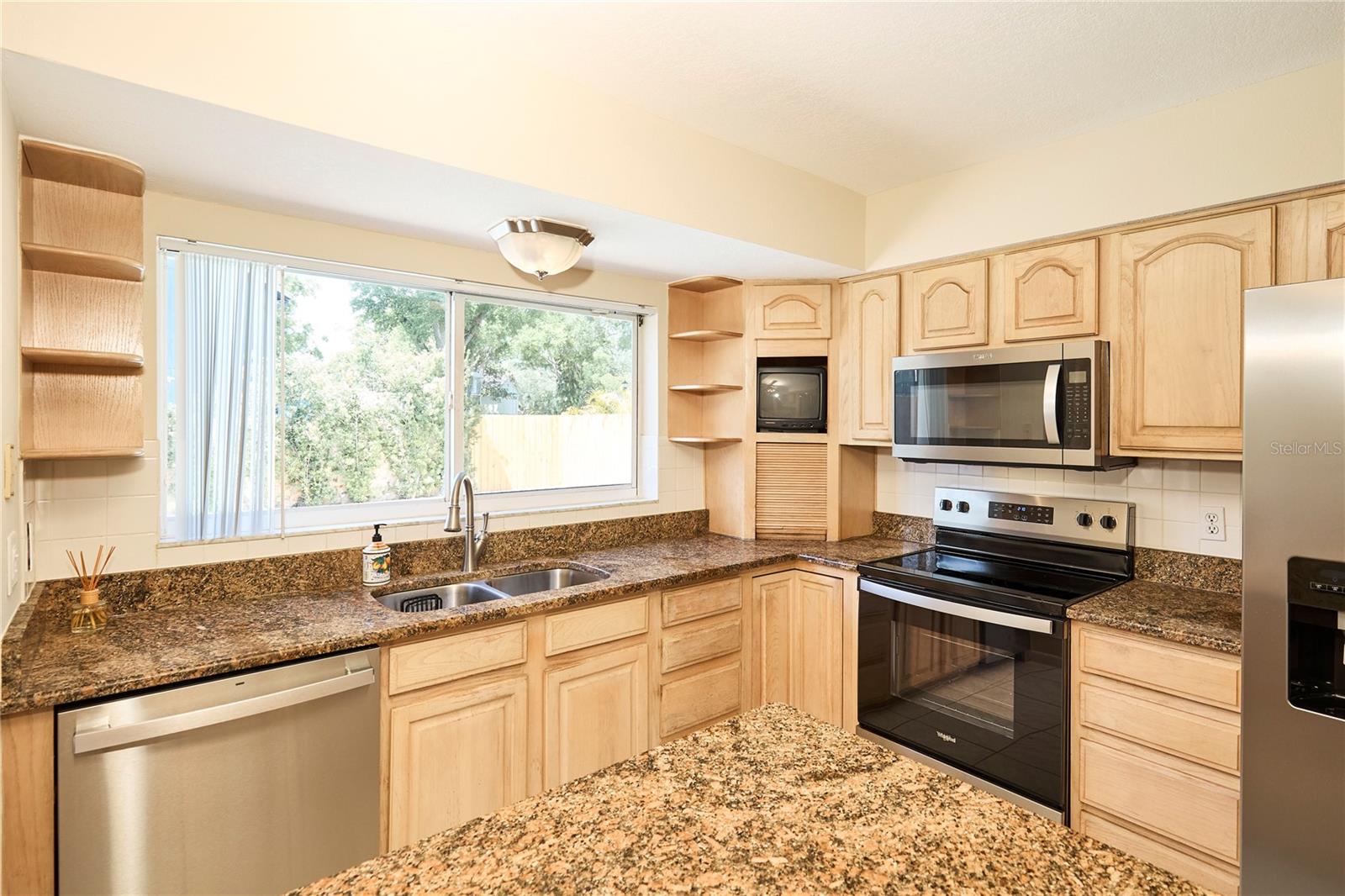 3103 TARAGROVE DR, TAMPA, FL, 33618