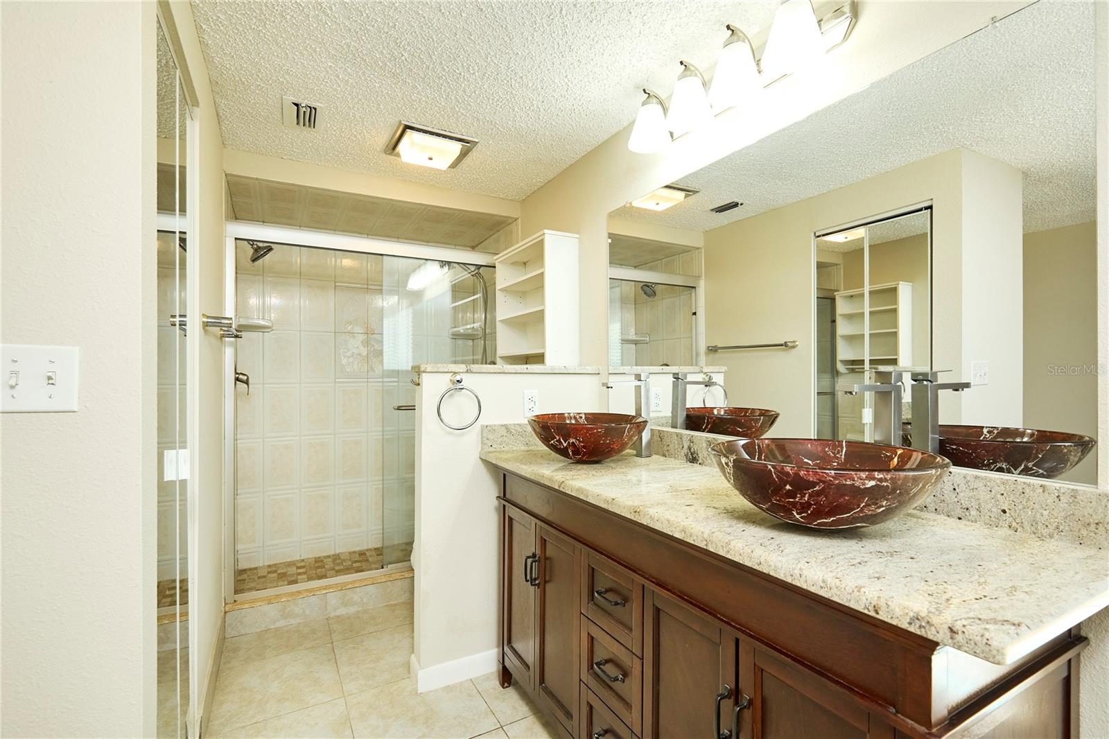 3103 TARAGROVE DR, TAMPA, FL, 33618