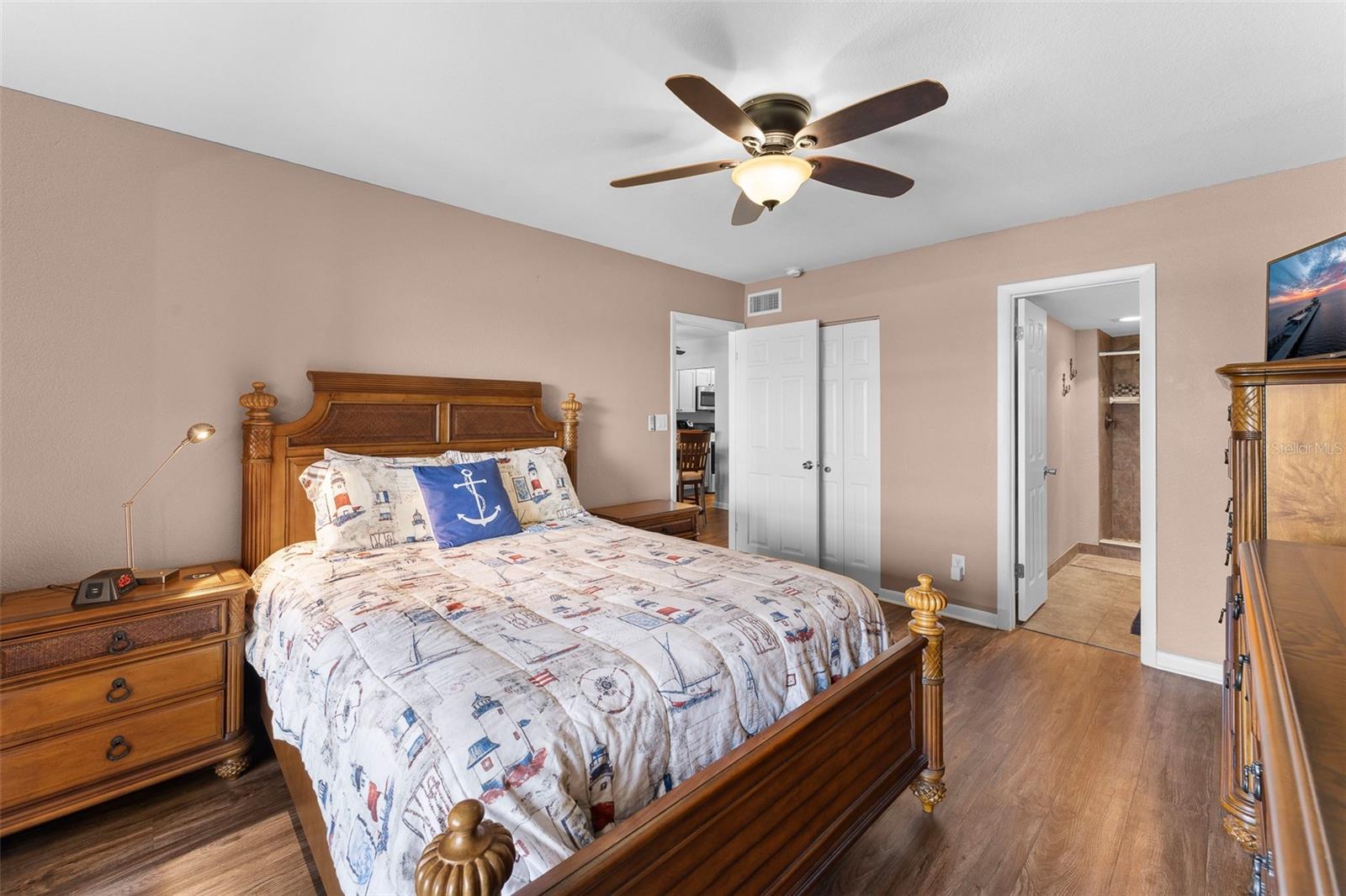 1901 OYSTER CATCHER LN #823, CLEARWATER, FL, 33762
