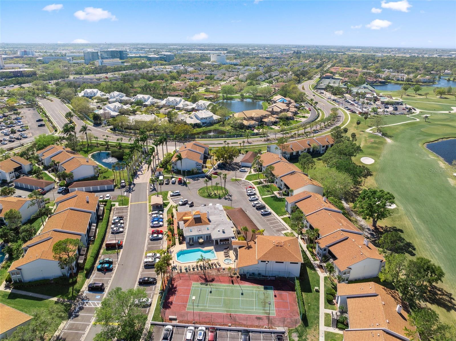 1901 OYSTER CATCHER LN #823, CLEARWATER, FL, 33762