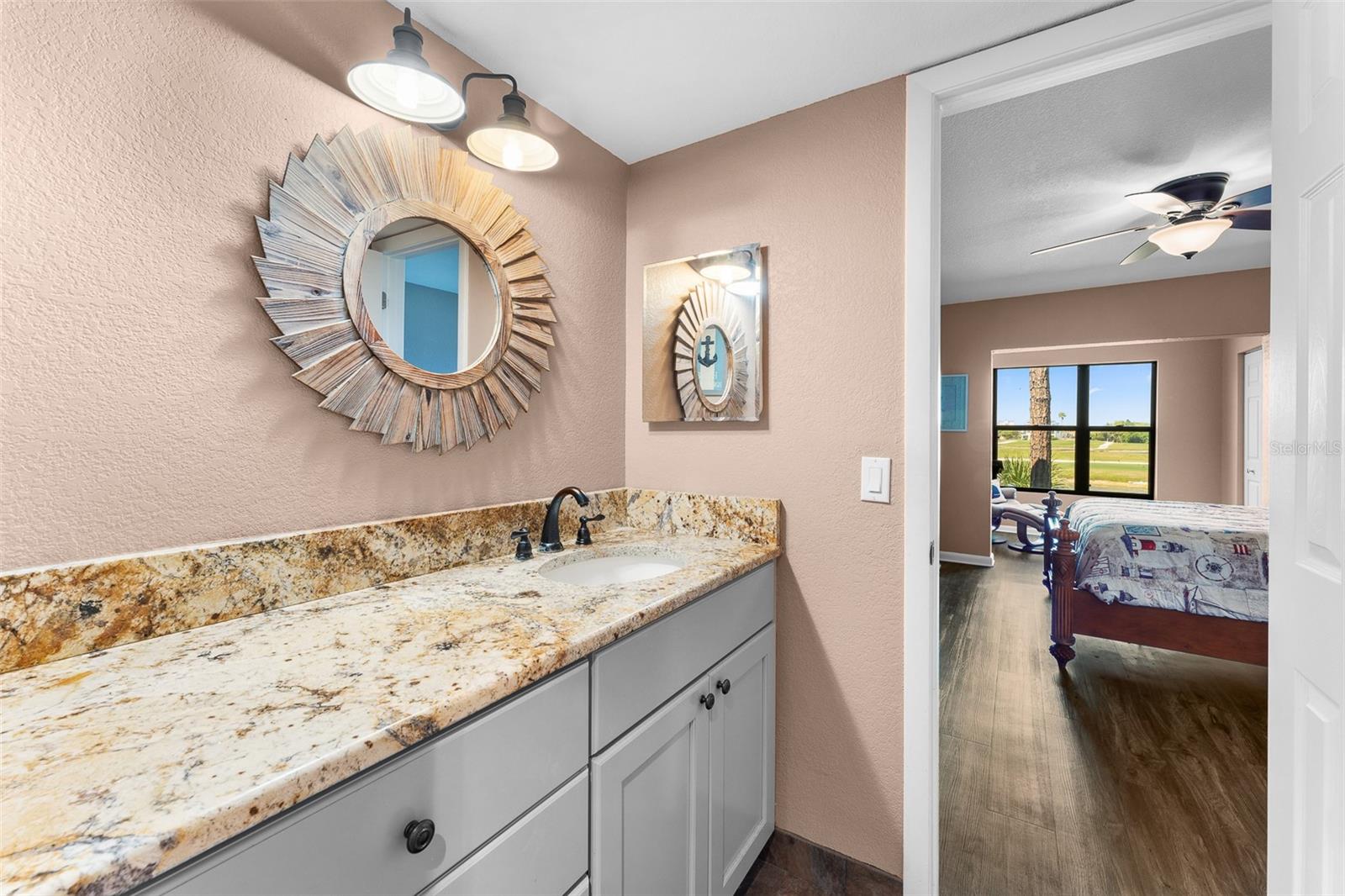 1901 OYSTER CATCHER LN #823, CLEARWATER, FL, 33762