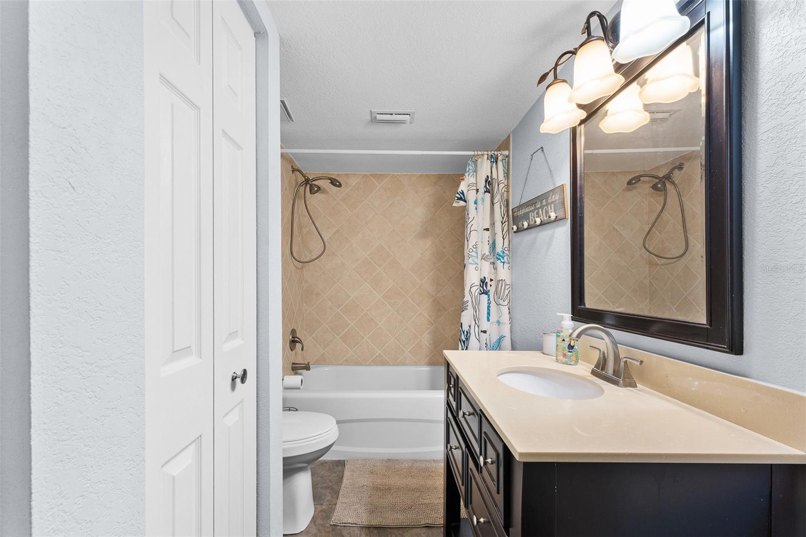 1901 OYSTER CATCHER LN #823, CLEARWATER, FL, 33762