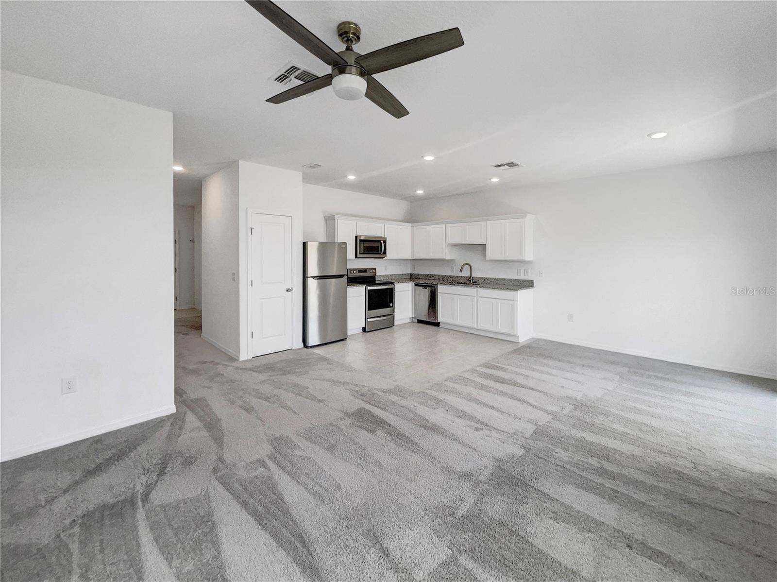 1112 MERRILL ST, DAVENPORT, FL, 33837