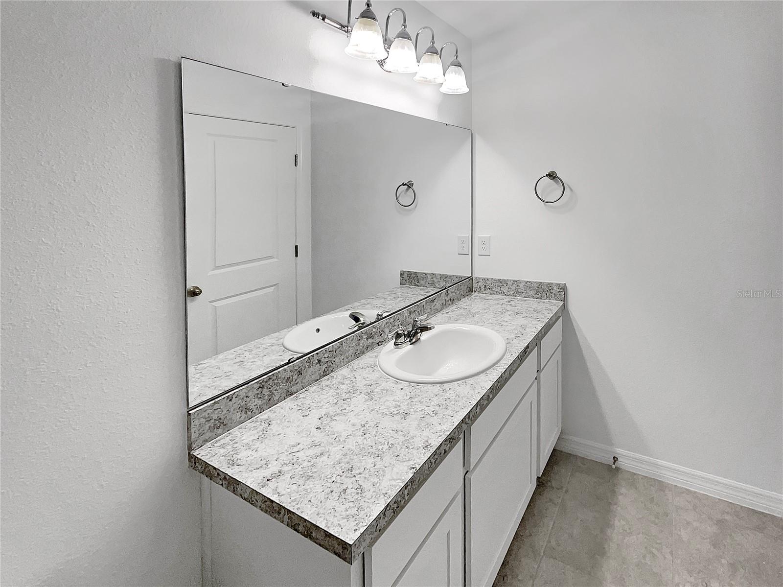 1112 MERRILL ST, DAVENPORT, FL, 33837