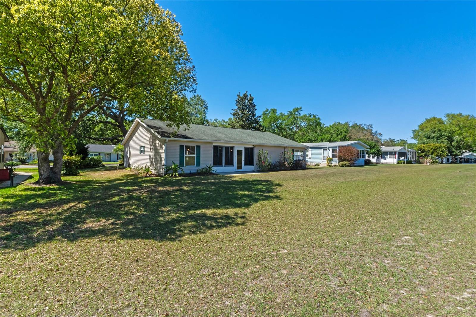 25642 OAK ALY, LEESBURG, FL, 34748