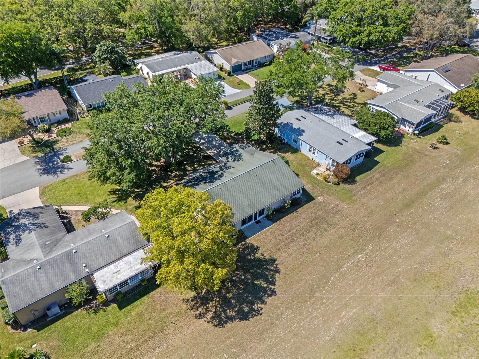 25642 OAK ALY, LEESBURG, FL, 34748