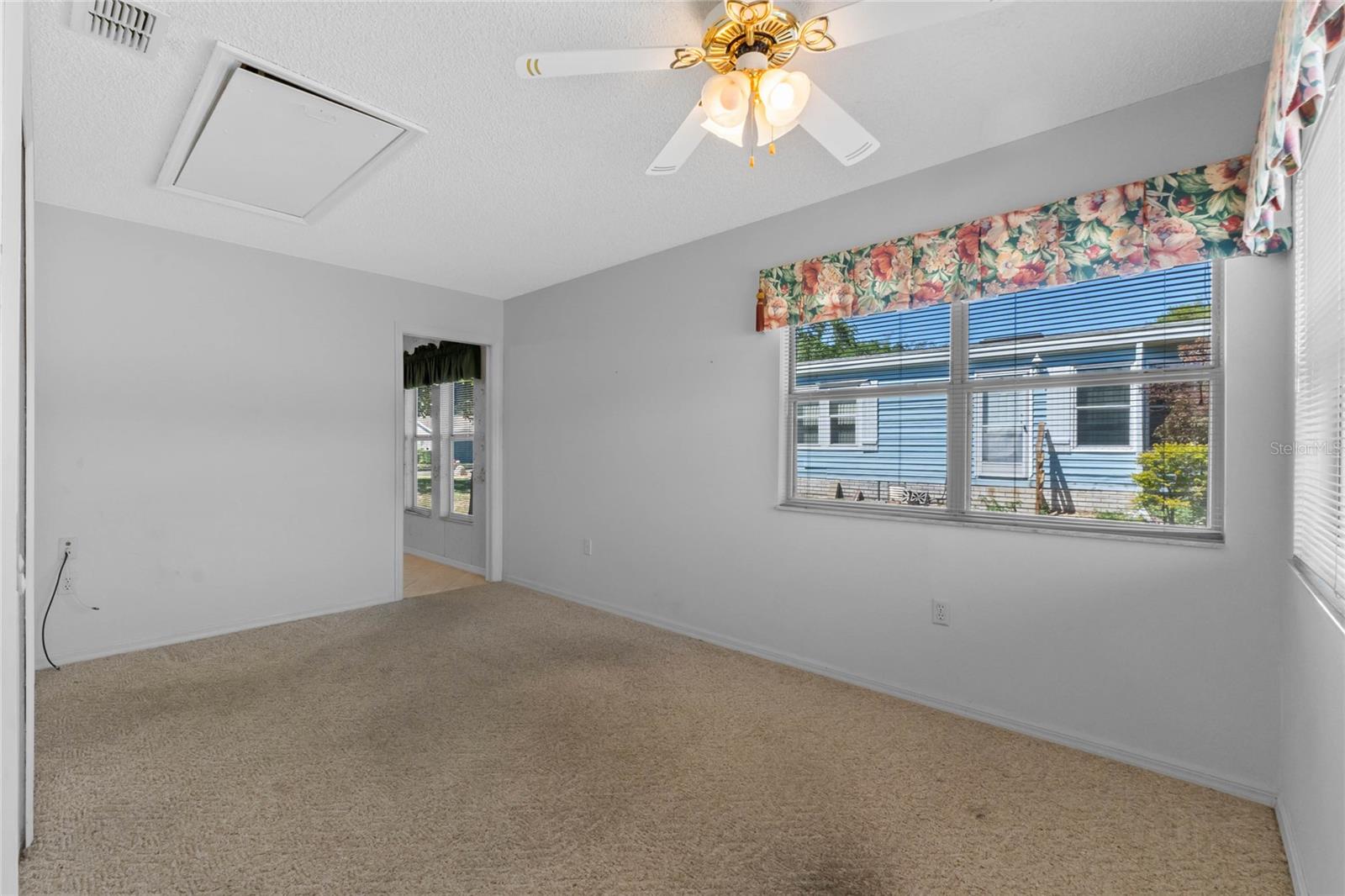 25642 OAK ALY, LEESBURG, FL, 34748