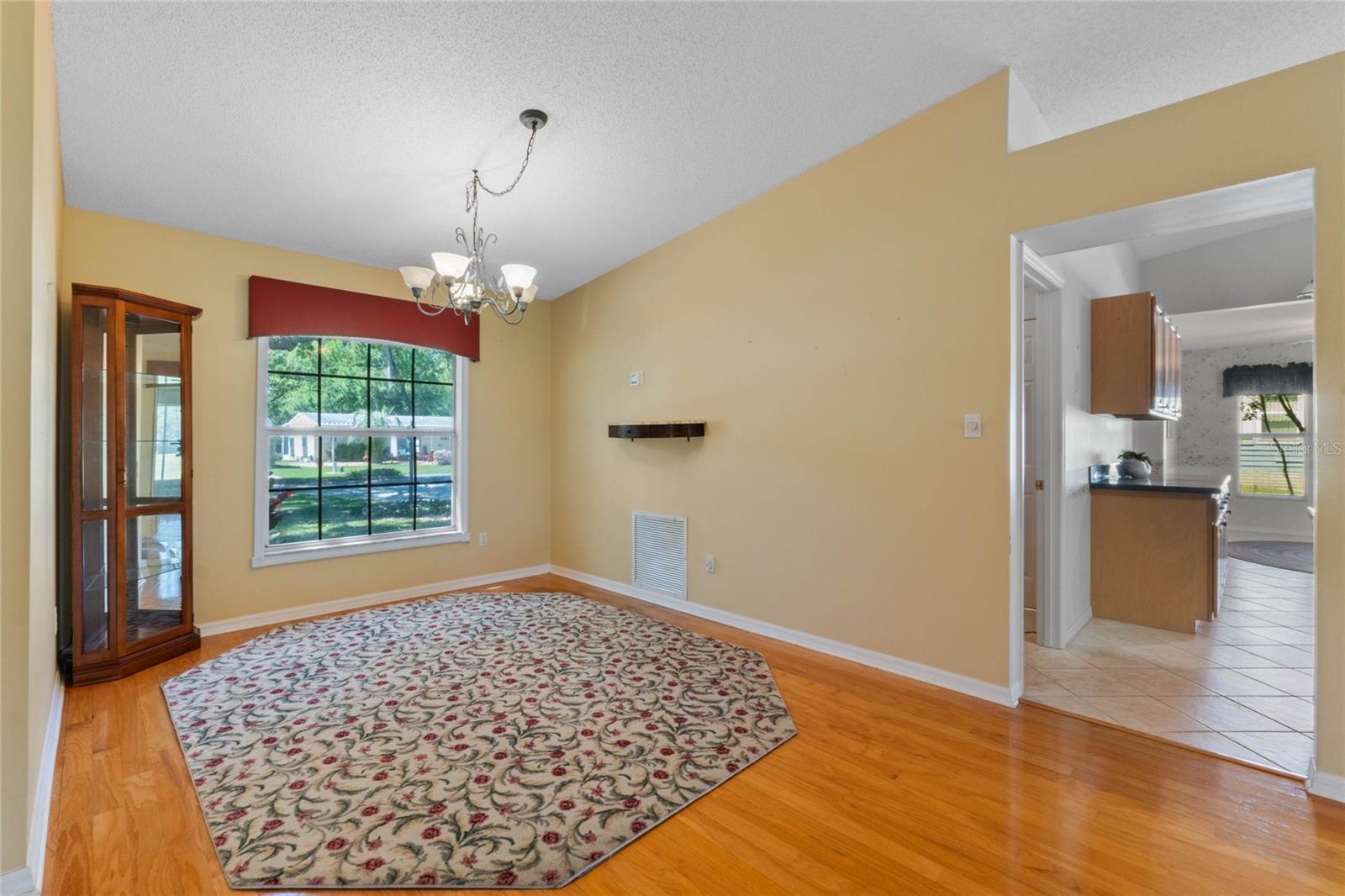 25642 OAK ALY, LEESBURG, FL, 34748